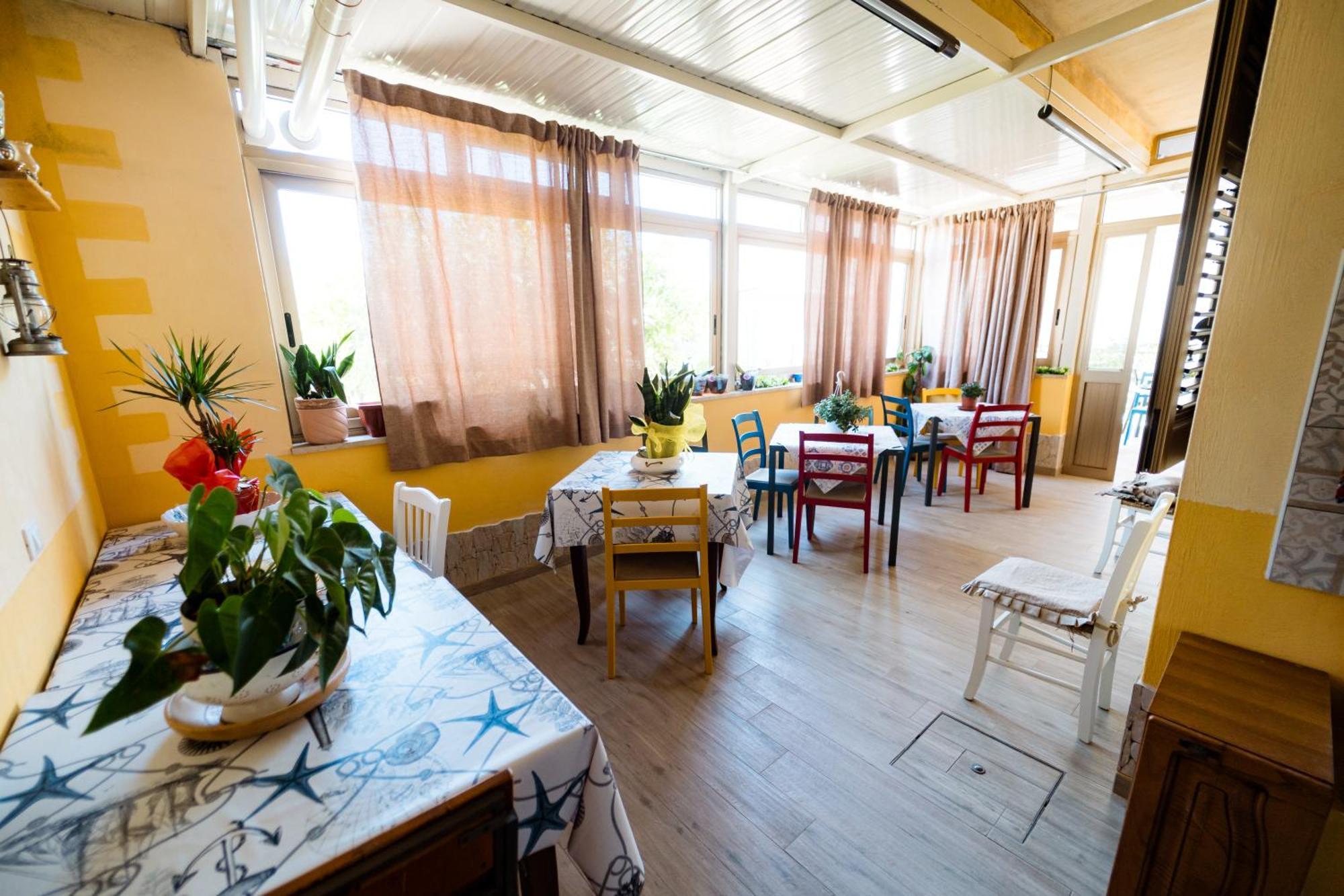 B&B Profumi Di Sicilia วาลเดอรีส ภายนอก รูปภาพ