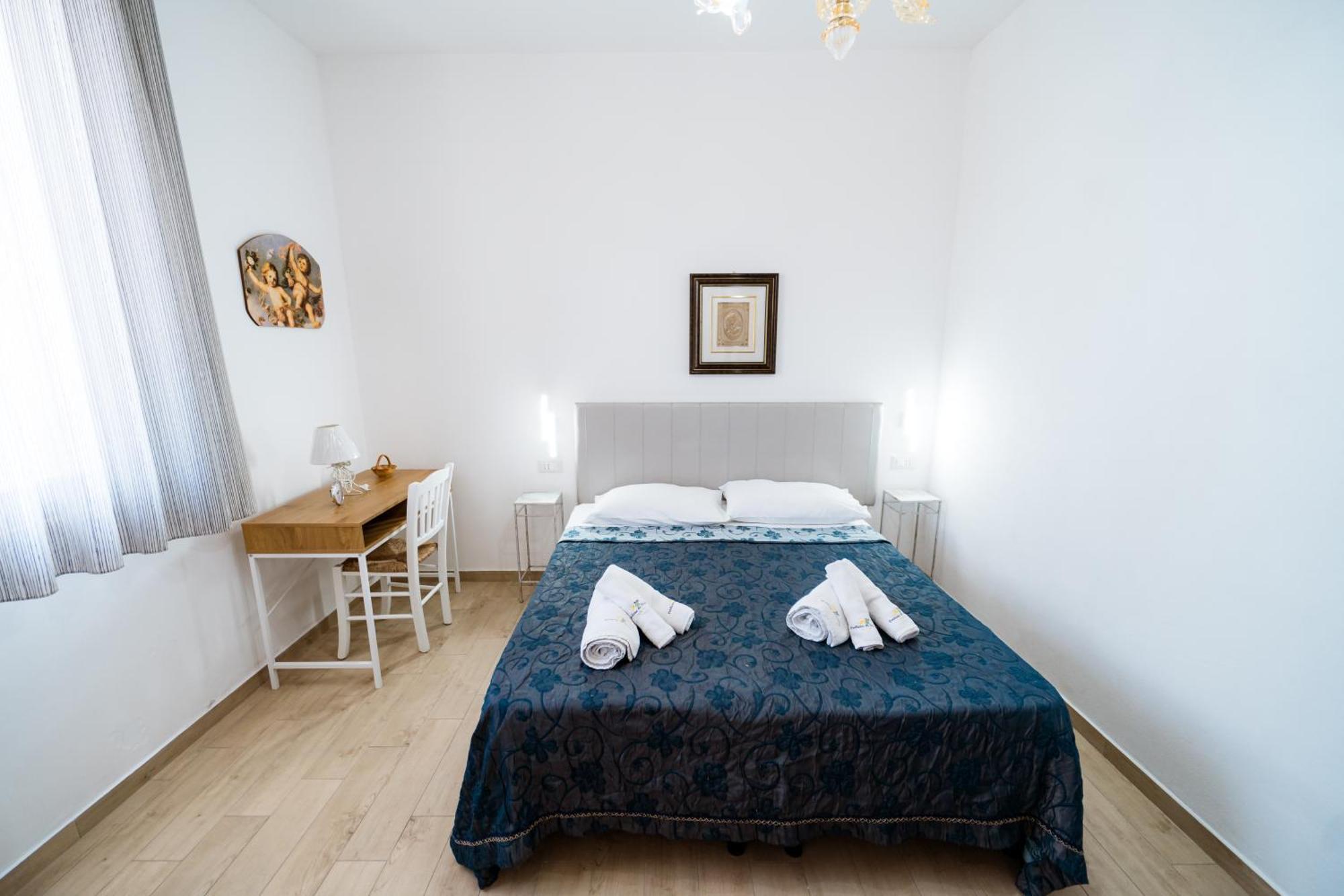 B&B Profumi Di Sicilia วาลเดอรีส ภายนอก รูปภาพ