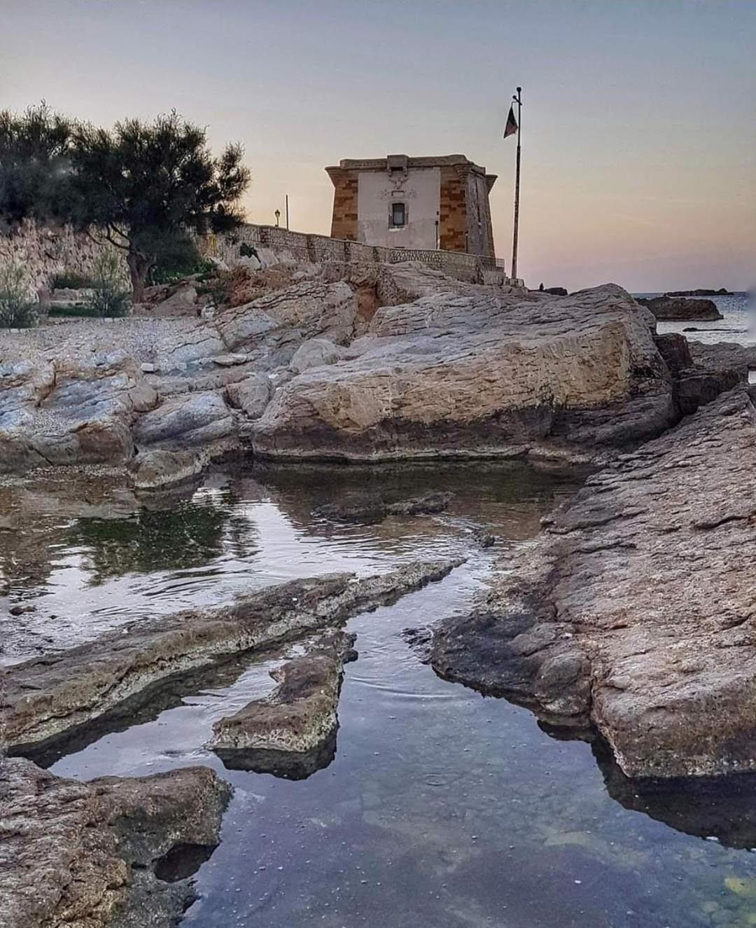 B&B Profumi Di Sicilia วาลเดอรีส ภายนอก รูปภาพ