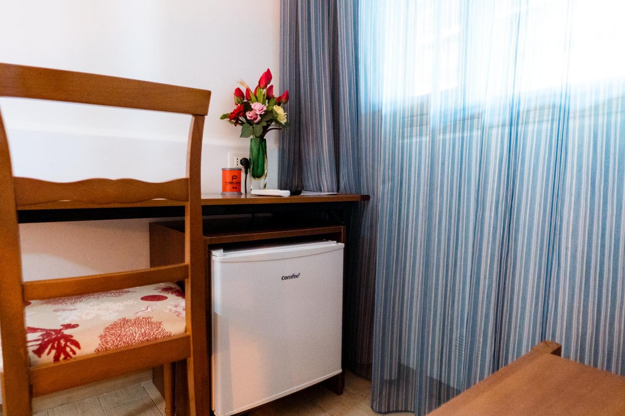 B&B Profumi Di Sicilia วาลเดอรีส ภายนอก รูปภาพ